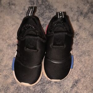 Adidas | Kids Black Sneakers with Blue Accents